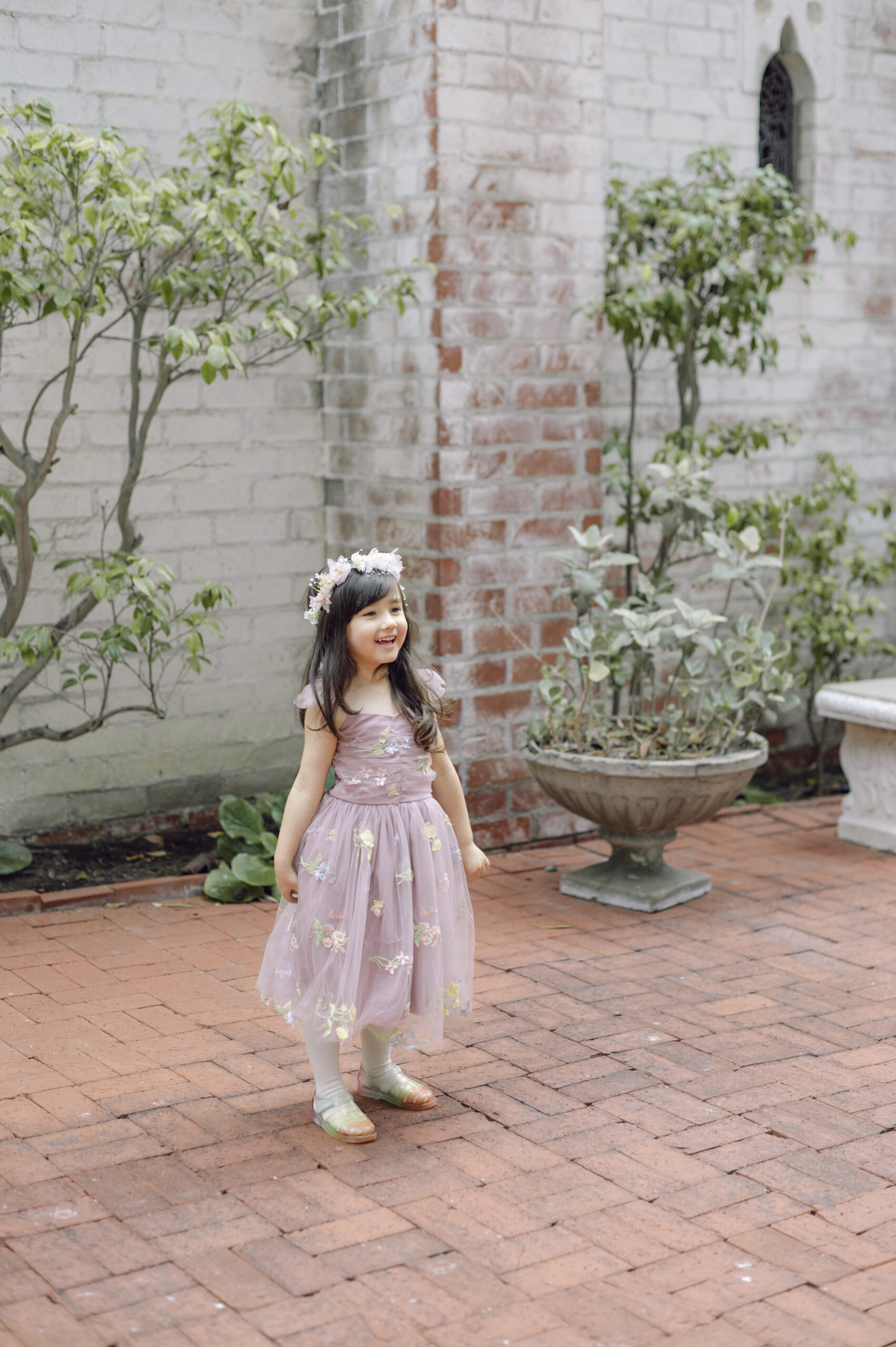 Guo-WorthyTreasure-163